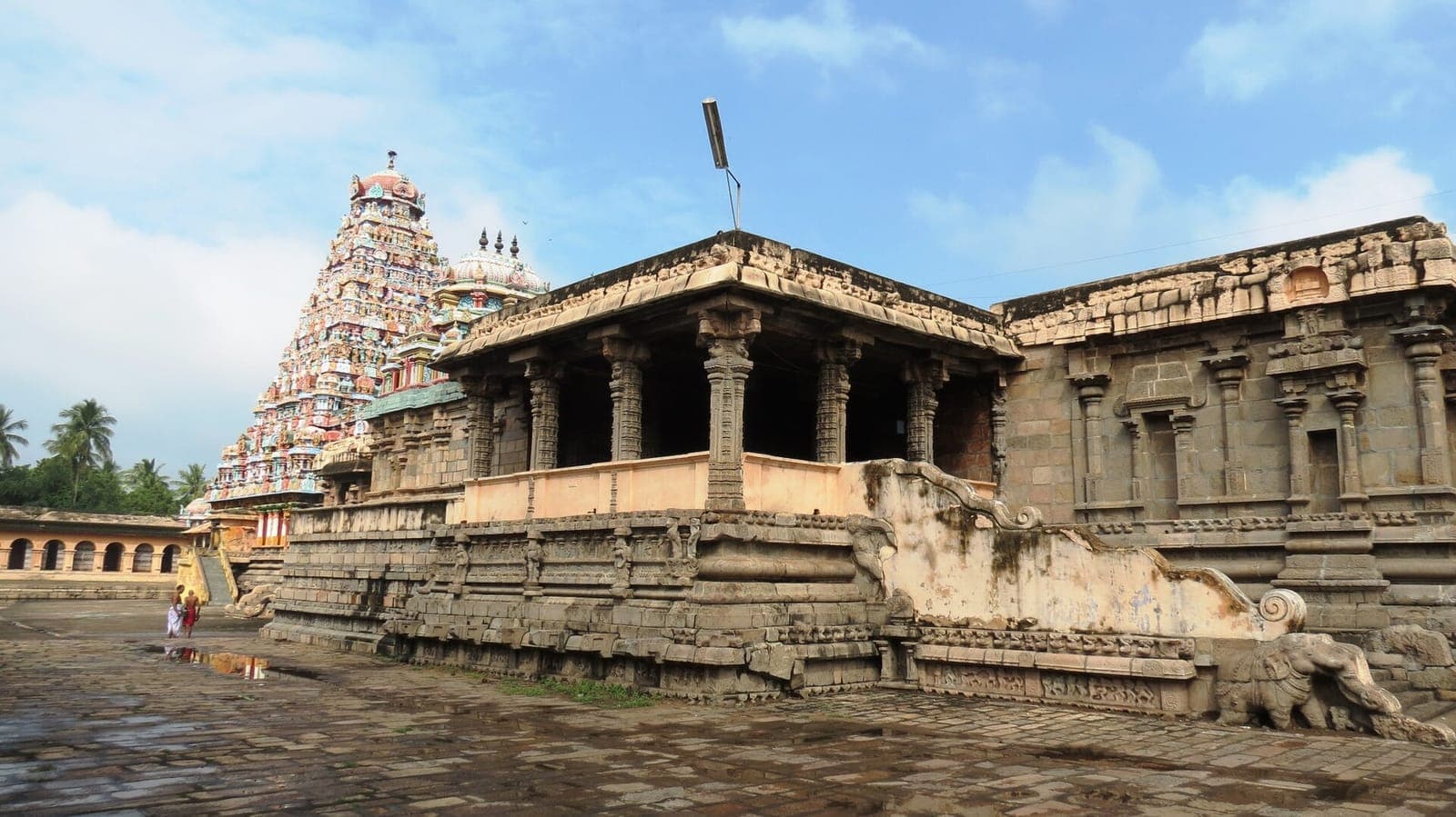 The stone halls and gopuram of the Kampaheswarar Temple, Thirubuvanam